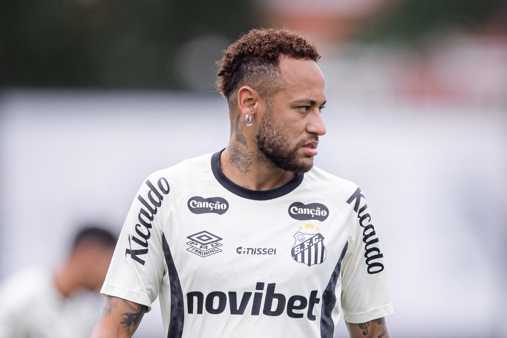 A 15 dias da estreia do Brasil na Copa, Neymar tem lesão confirmada e deve ficar fora de duas a três semanas