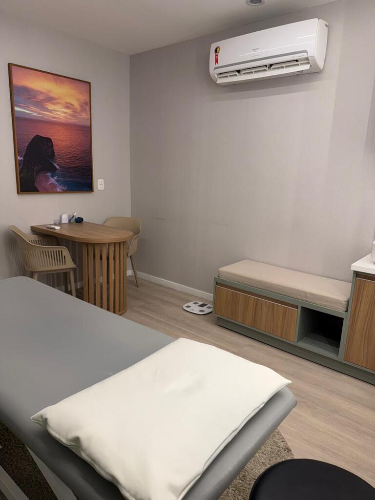 APUSM amplia serviços de bem-estar com nova massoterapeuta