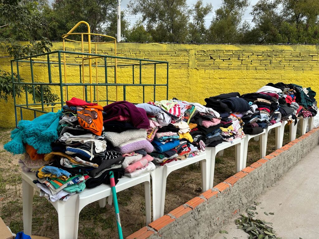 Campanha do Agasalho da APUSM beneficia mais de 100 pessoas na Vila Lídia