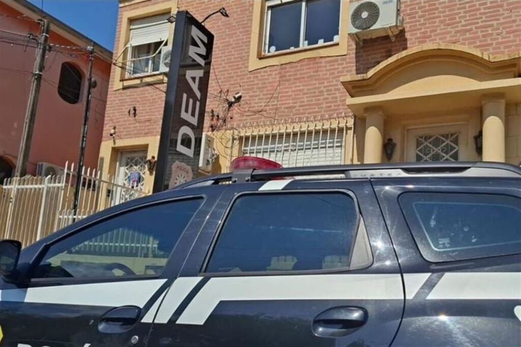 título imagem Santa Maria e outras quatro cidades no RS já atendem com horário ampliado na Delegacia da Mulher