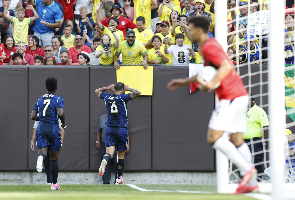 Brasil vence o Egito no último teste antes da Copa do Mundo; Wesley preocupa após deixar campo lesionado