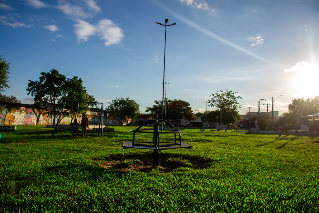 Prefeitura abre licitações para revitalizar praças nos bairros Camobi e Salgado Filho