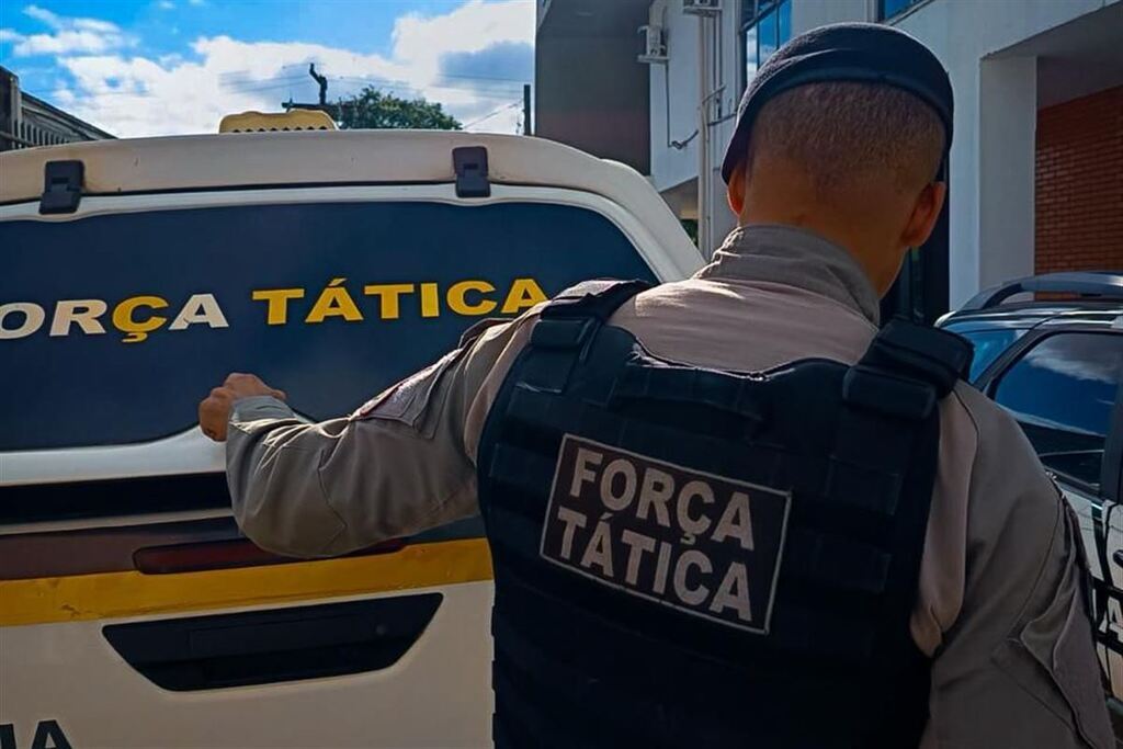 título imagem Homem com mandado de prisão em aberto é preso em bairro da região oeste de Santa Maria