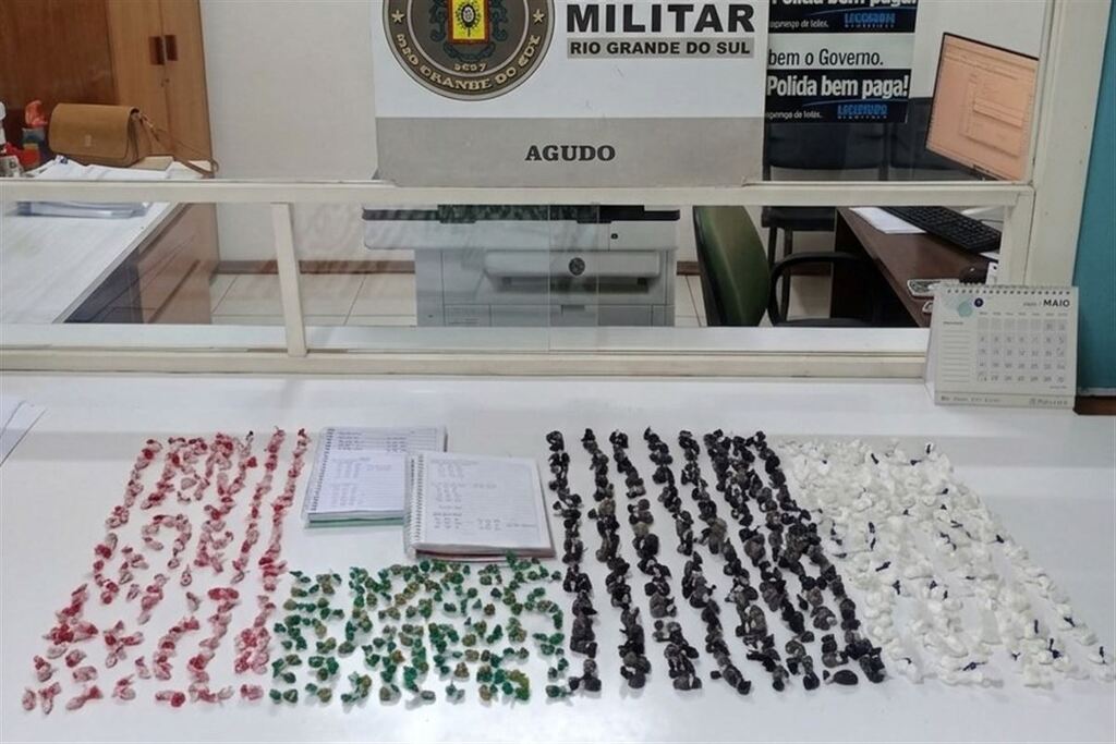título imagem Dupla é presa com mais de 500 porções de drogas em cidade da Quarta Colônia