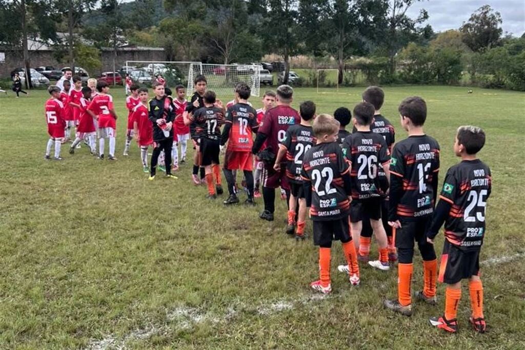 Novo Horizonte duela com o Inter de Porto Alegre em duas categorias