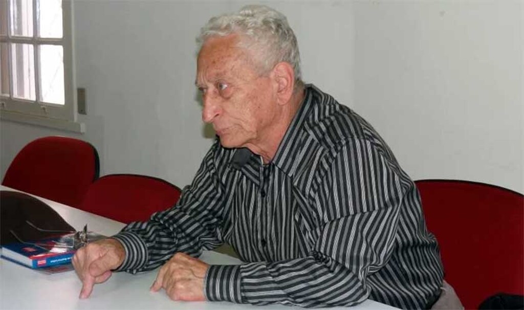 Ex-presidente da Sedufsm, professor Julio Cezar Colvero morre aos 91 anos