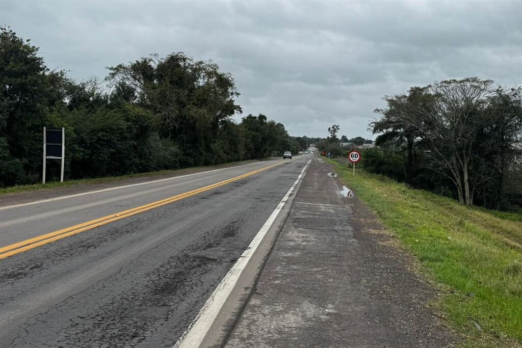 título imagem Trecho da BR-392 terá sistema Pare e Siga a partir de segunda-feira em Santa Maria