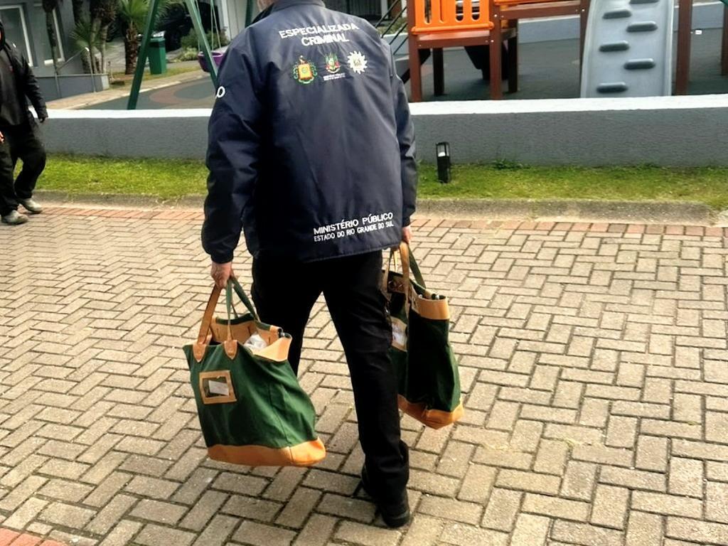 Operação Reciclagem: Justiça determina bloqueio de R$ 20 milhões em bens de investigados por fraudes na coleta de lixo