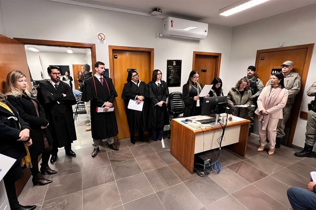 título imagem Jovem é condenado a mais de 18 anos de prisão por feminicídio em Restinga Sêca