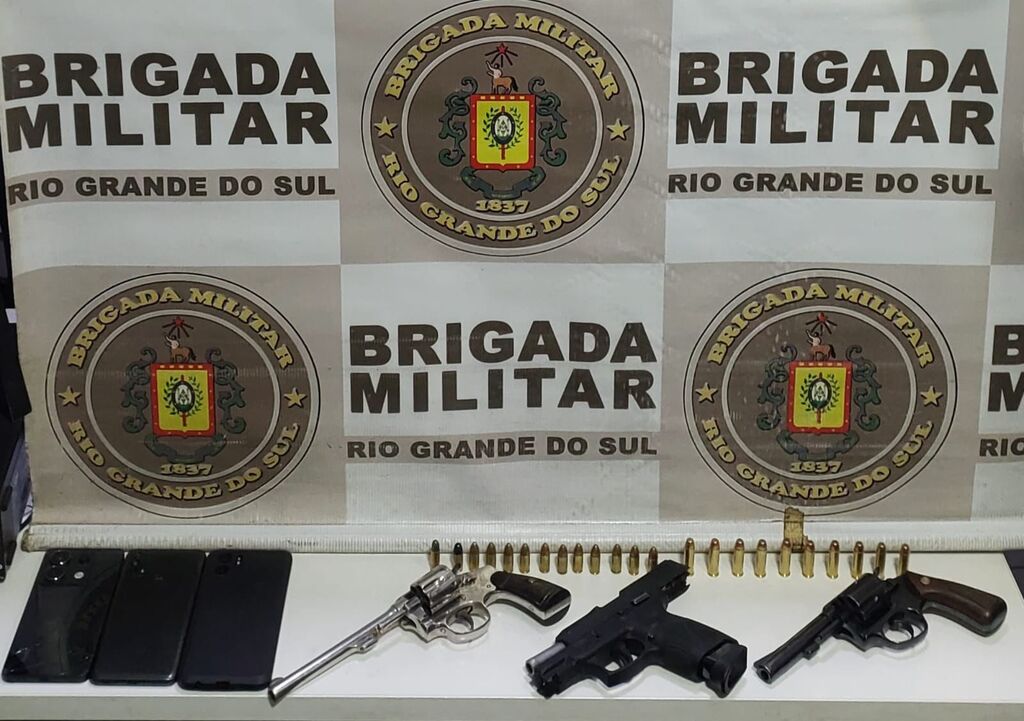 Apos prisão de três jovens, polícia segue investigação sobre morte de mulher a tiros em Santa Maria