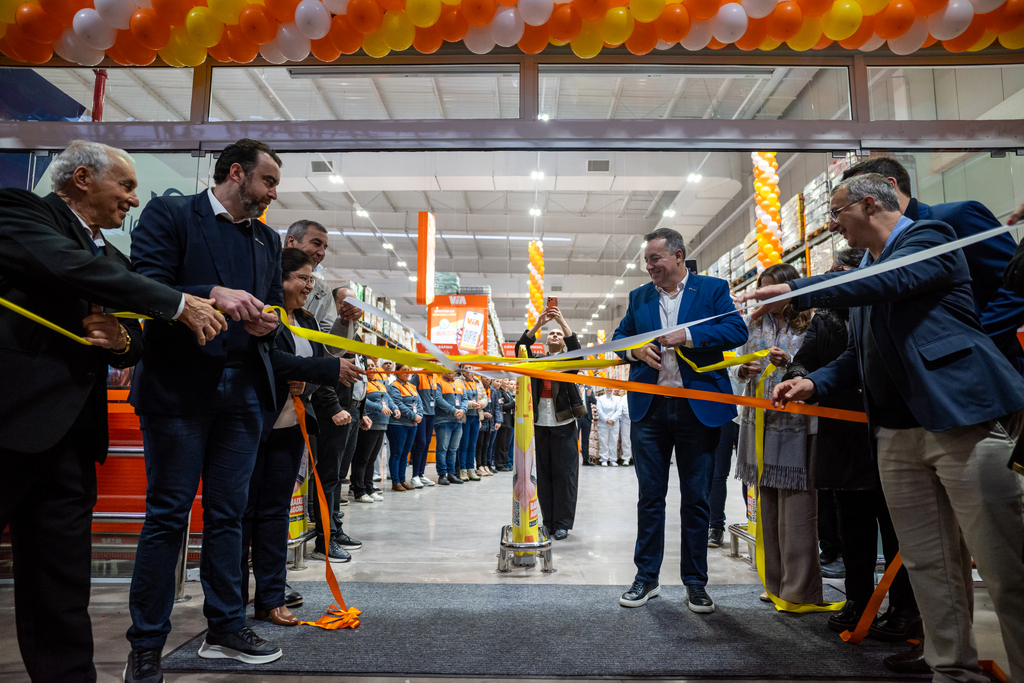 Via Atacadista é inaugurado, aumenta leque de opções para compras e já planeja nova unidade em Santa Maria