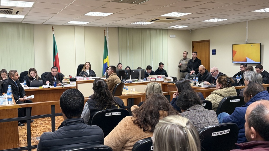 Acompanhe as atualizações do julgamento dos PMS acusados de matar jovem em São Gabriel