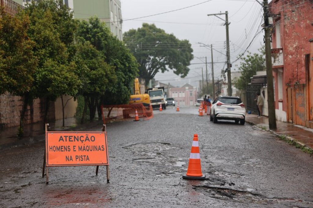 Ruas da Vila Belga começam a receber melhorias com o Plano Municipal de Pavimentação