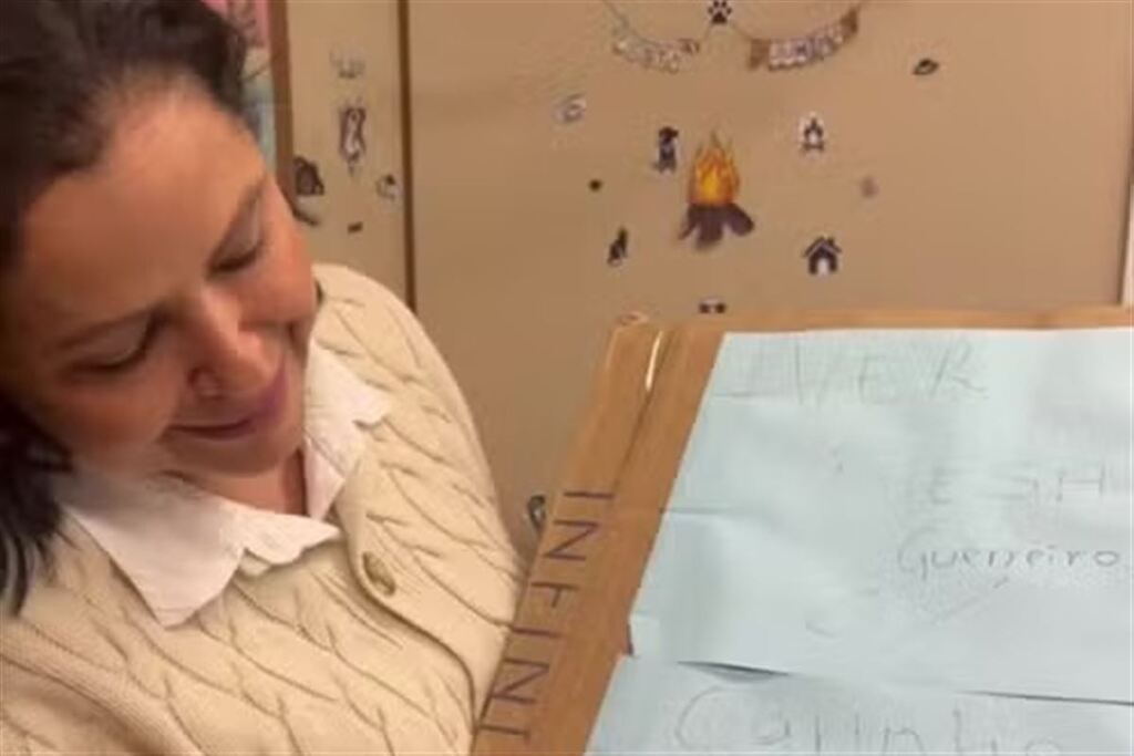 título imagem Mulher suspeita de enviar cachorro morto para vereadora presta depoimento na Polícia Civil