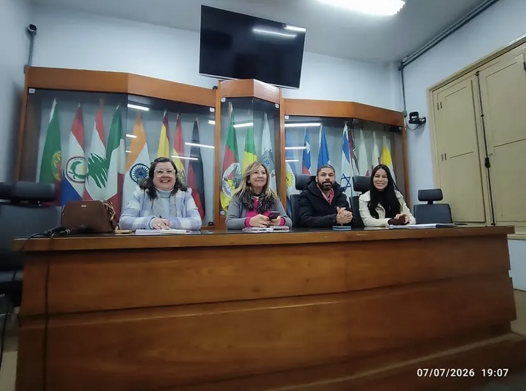 Carnaval de Santa Maria garante recursos e define primeiros passos para 2027