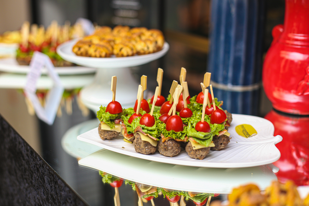 https://dsmcdn.cloud-bricks.net/fotos/16562634/file/desktop/ILHAS%20GASTRONOMICAS%20%282%29.jpg?1783653229