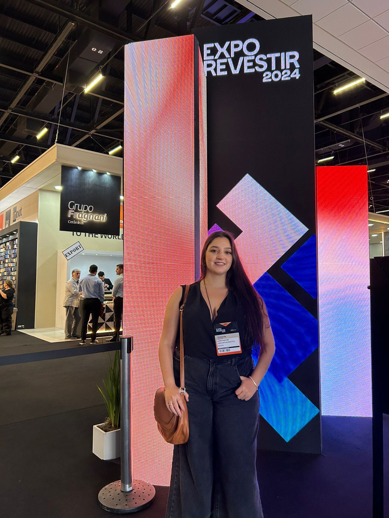 https://dsmcdn.cloud-bricks.net/fotos/16750760/file/desktop/Arq%20Luana%20Martins.png?1783653258