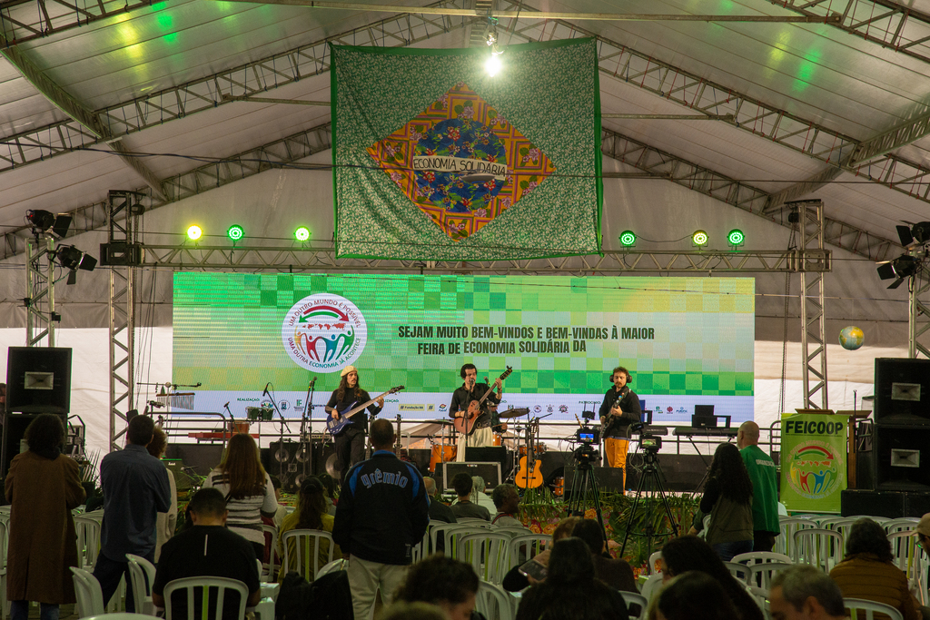 32ª Feicoop recebe 100 mil visitantes e movimenta o fim de semana com gastronomia, artesanato e cultura