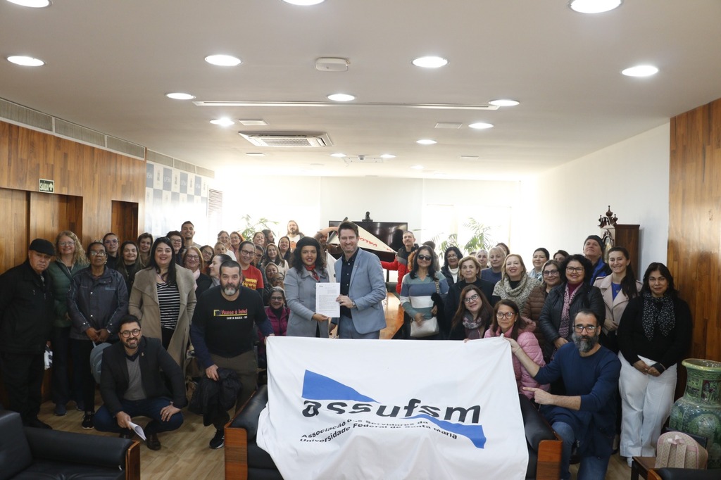 Técnicos-administrativos da UFSM encerram greve após 143 dias