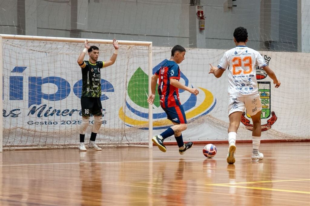 título imagem UFSM é derrotada pelo Ijuí e segue na última colocação do Grupo 2 da Série Ouro