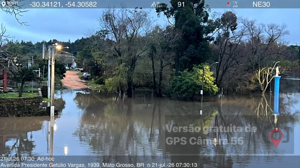 Rio Vacacaí sobe após chuva em São Gabriel, mas não há casas atingidas, diz prefeito
