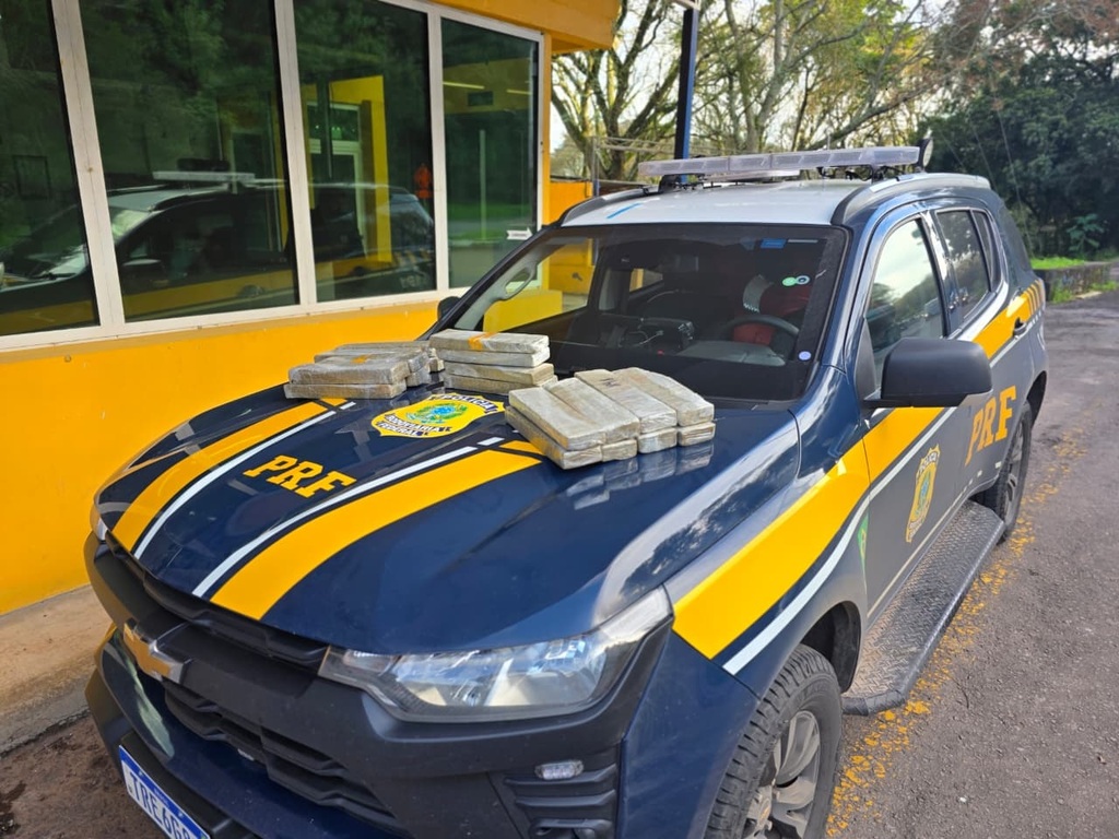 Motorista com mais de 30 quilos de maconha no carro é preso após perseguição policial na BR-392