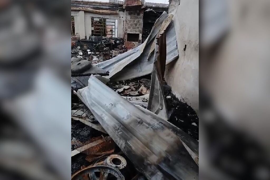 Família organiza campanha para ajudar casal de idosos que perdeu tudo após incêndio destruir residência em Agudo