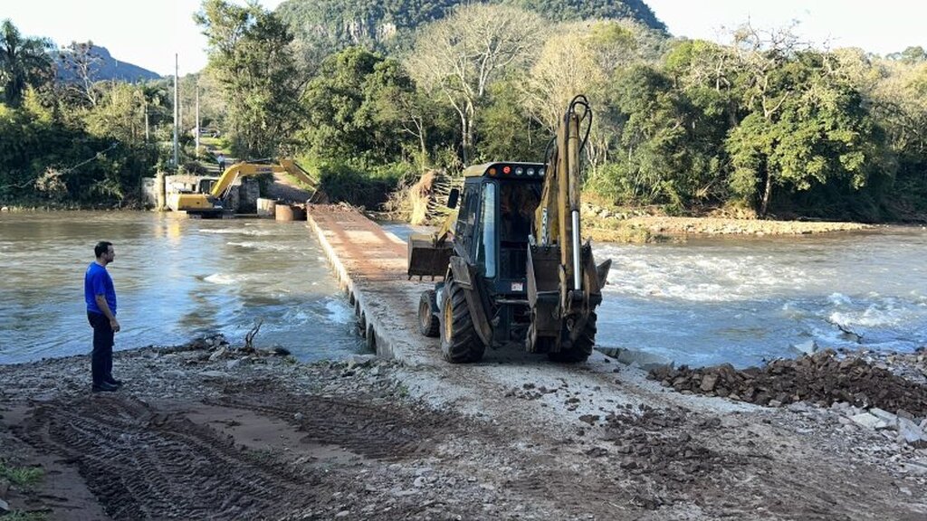 Prefeitura restabelece acessos no distrito de Arroio Grande após danos causados pela chuva