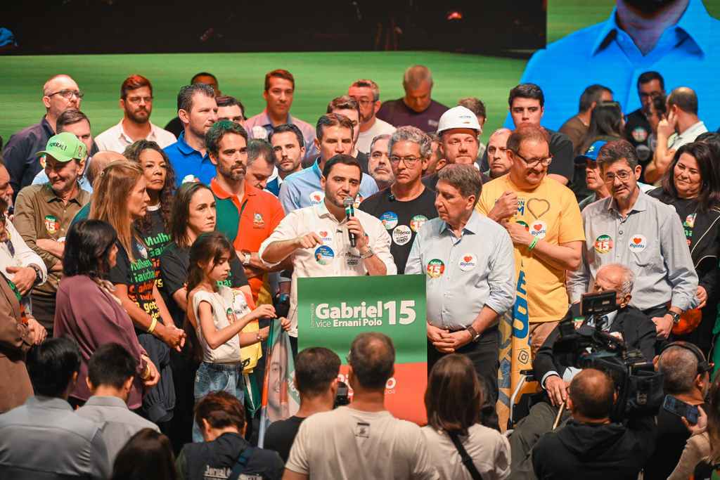 MDB oficializa Gabriel Souza ao Piratini e lança 56 candidatos à Assembleia Legislativa e 32 à Câmara Federal