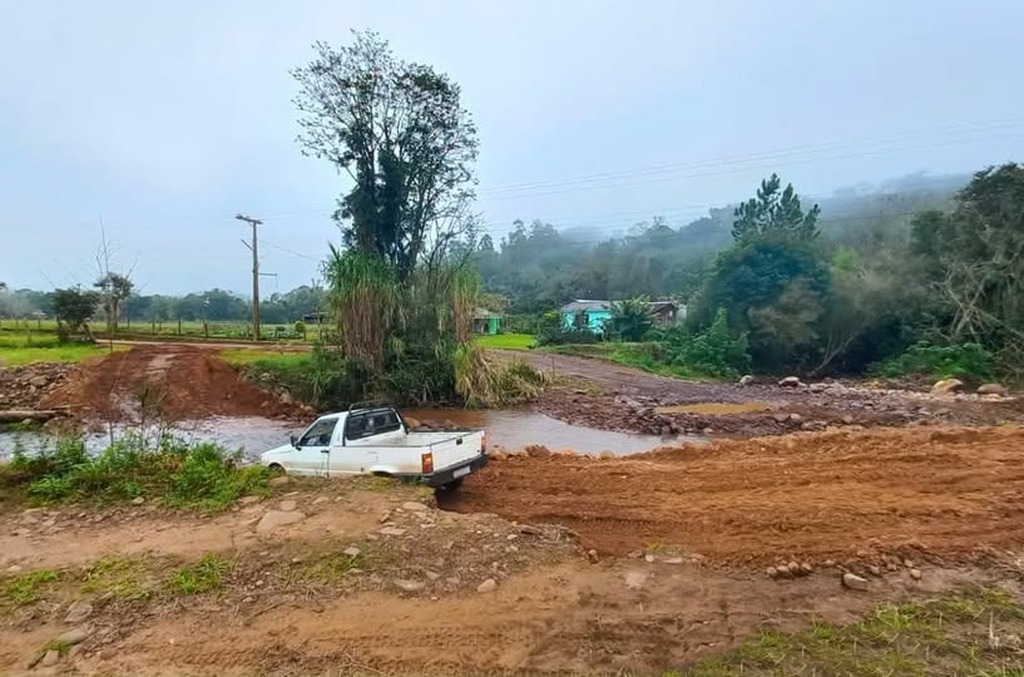 Faxinal do Soturno inicia construção de nova ponte sobre o Arroio Guarda-Mor