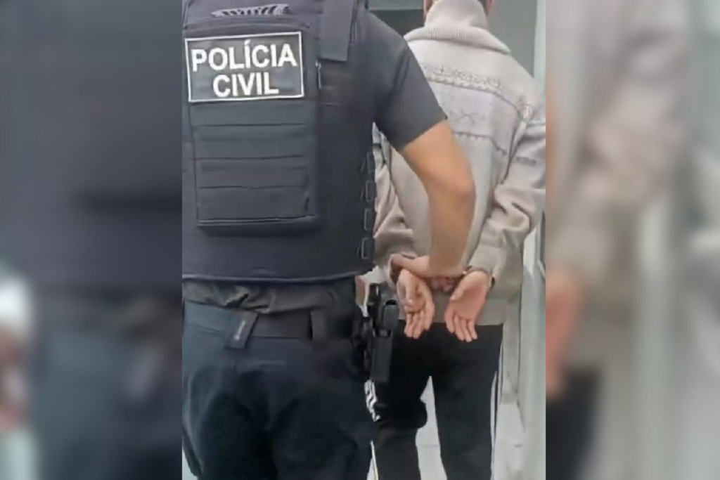Pai e filho são presos após torturar homem e filmar agressões para facção criminosa em Rosário do Sul