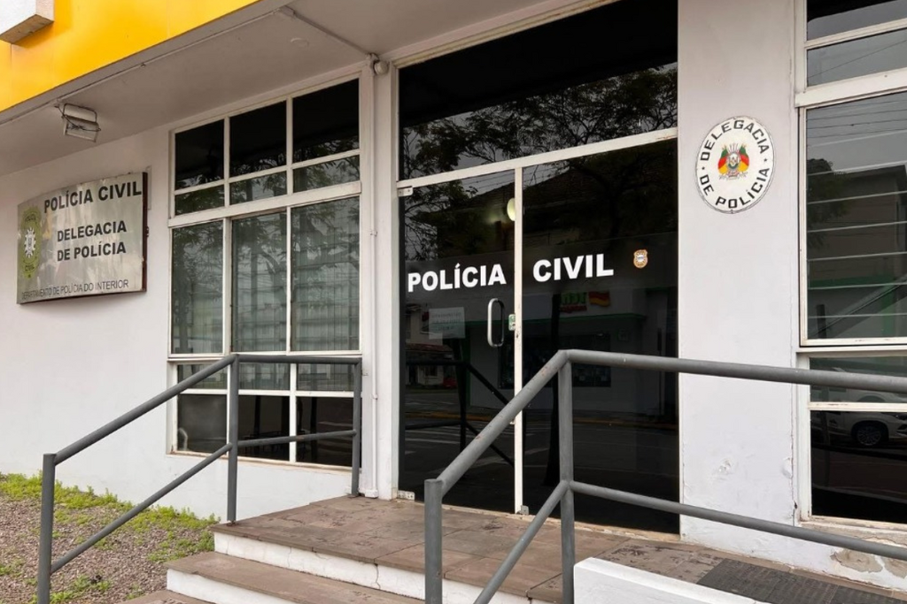 título imagem Golpe com ameaças de morte leva mais de 10 pessoas à polícia em Faxinal do Soturno