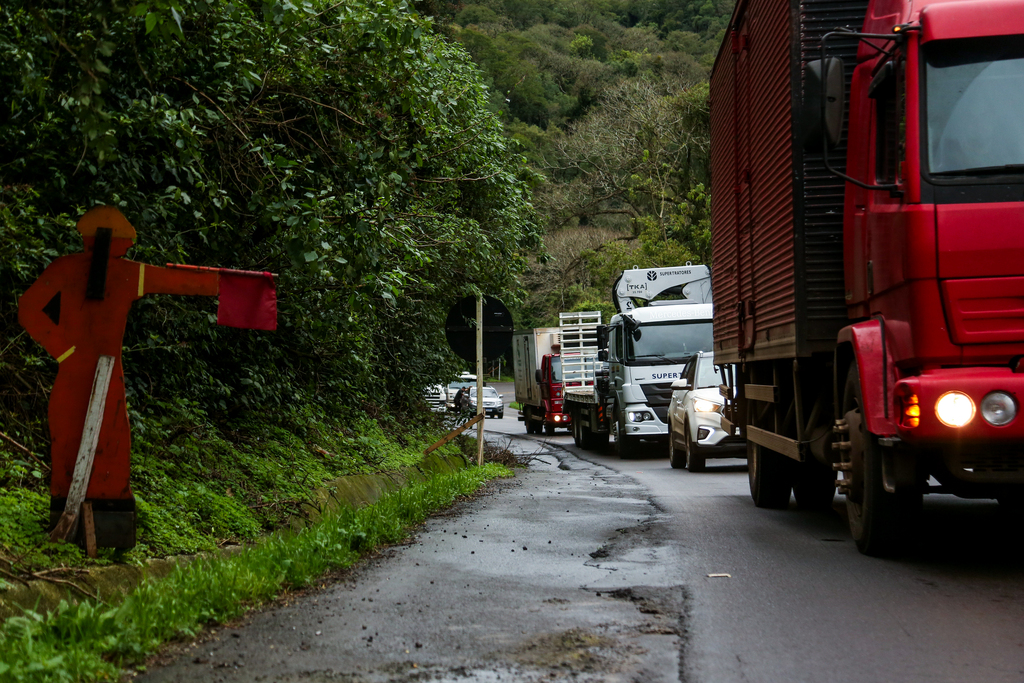 Obras e serviços em rodovias de Santa Maria e região começam na segunda-feira