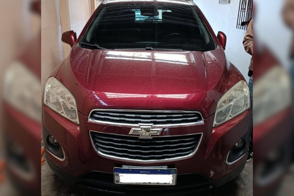 Carro comprado com R$ 60 mil desviados de idosa de 85 anos é apreendido em Santa Maria