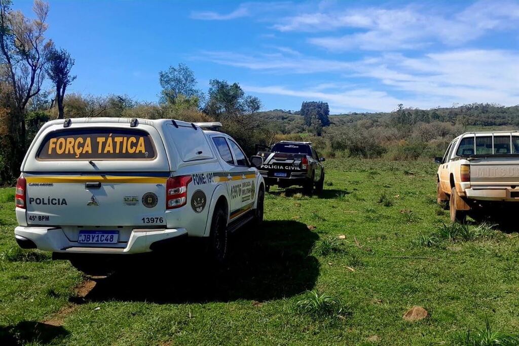 Operação contra abigeato fiscaliza animais e possível posse irregular de área rural em São Francisco de Assis