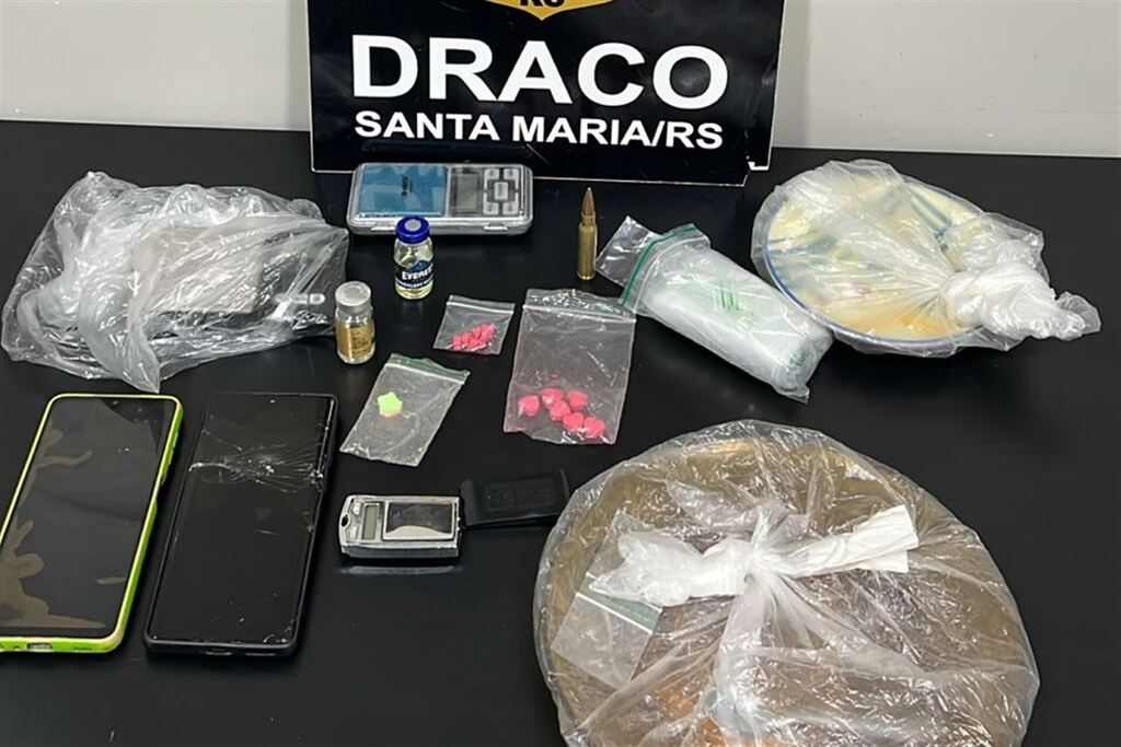 Homem é preso com ecstasy, anabolizantes e munições durante ação da DRACO em Santa Maria