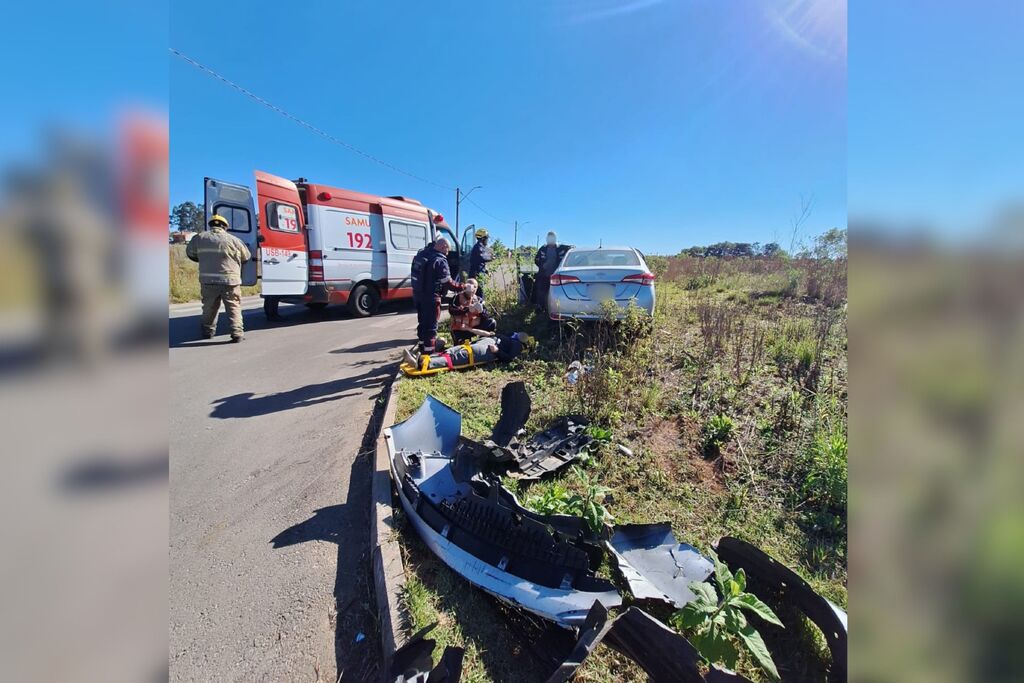 Colisão entre dois carros deixa mulher ferida no Bairro Camobi