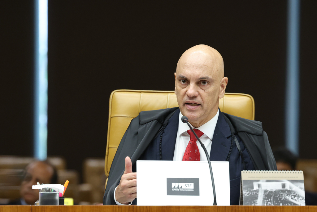Acompanhe: STF analisa abertura de investigação contra Moraes sobre possível envolvimento com Vorcaro, do Banco Master