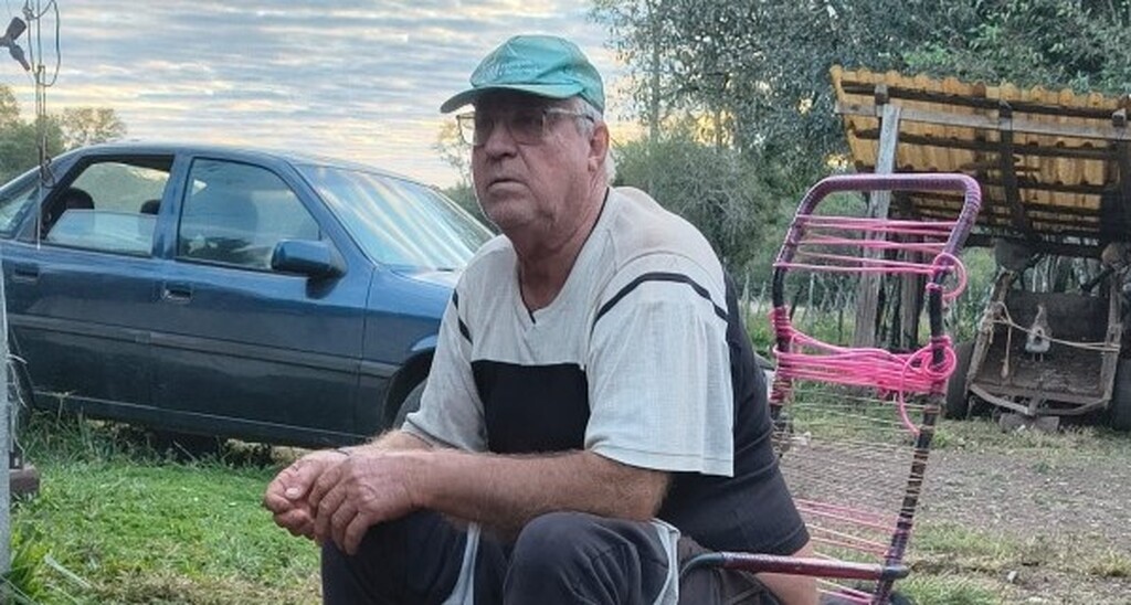 Motorista morre após carro sair da estrada e capotar no interior de Itacurubi