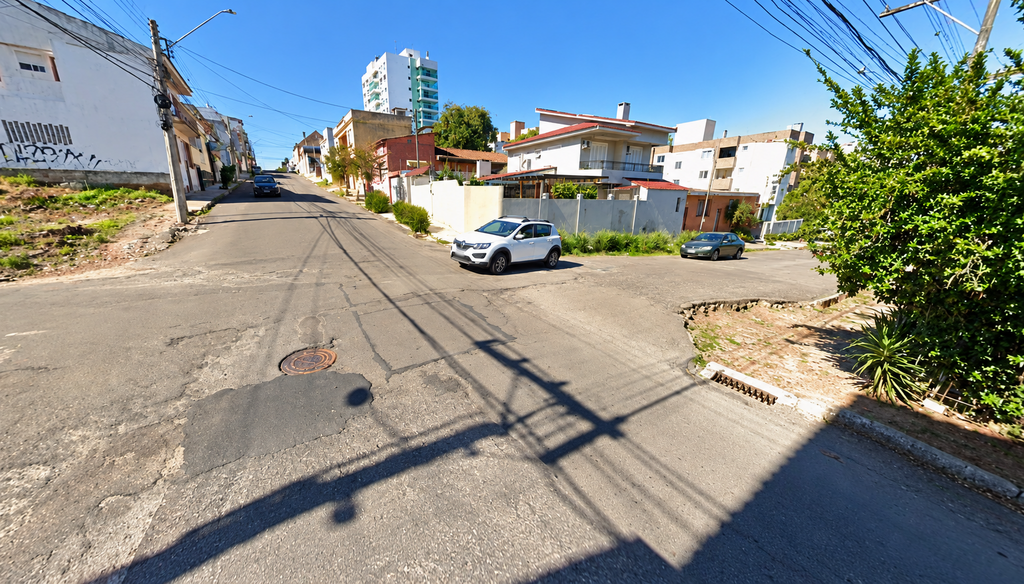 Passageira de carro fica ferida após acidente no centro de Santa Maria