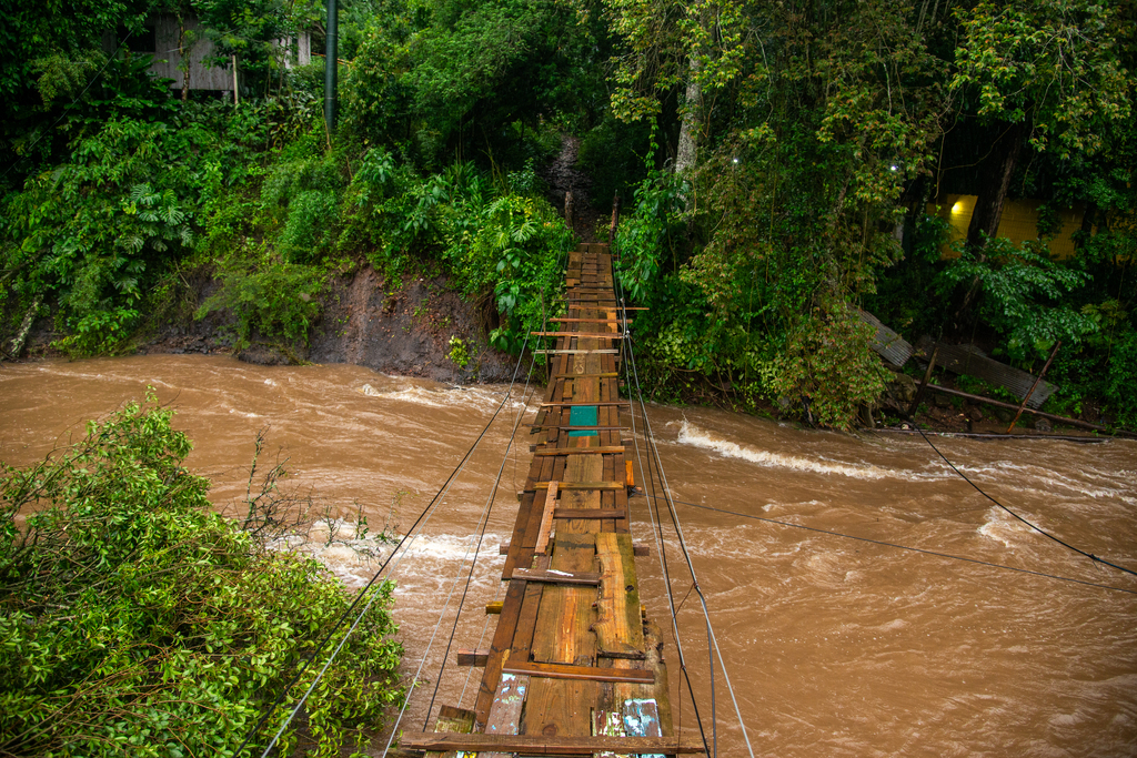 Santa Maria vai decretar situação de emergência após estragos provocados pelo temporal