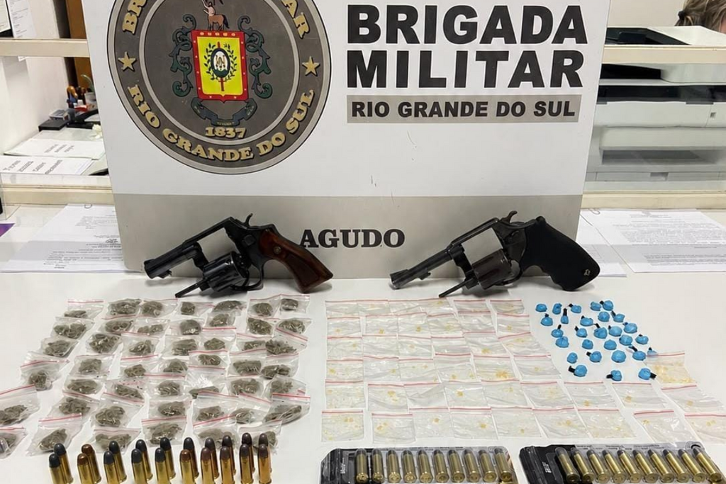 Homem é preso por tráfico de drogas e porte ilegal de arma em Agudo