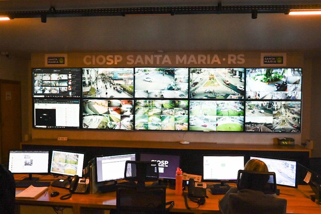 Em dois anos, câmeras do Ciosp identificaram e ajudaram a prender 60 criminosos que circulavam por Santa Maria