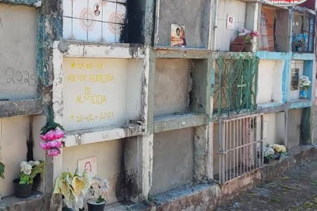 Família recebe ossada de outra pessoa após túmulo da mãe ser aberto sem aviso em Cruz Alta