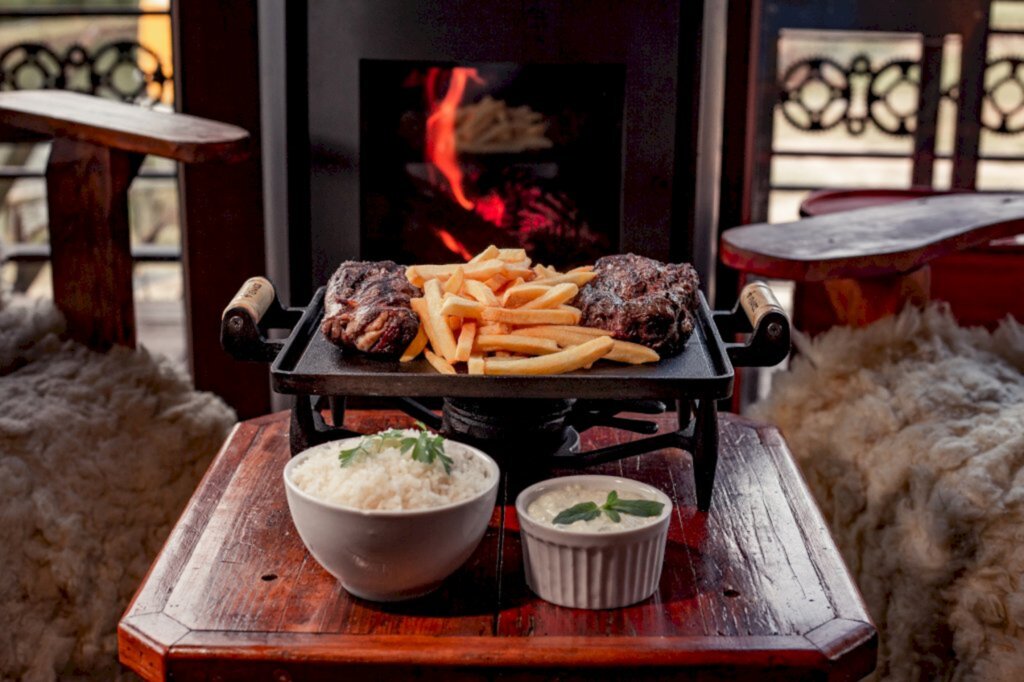 Um lugar para celebrar a vida, as viagens e a boa gastronomia