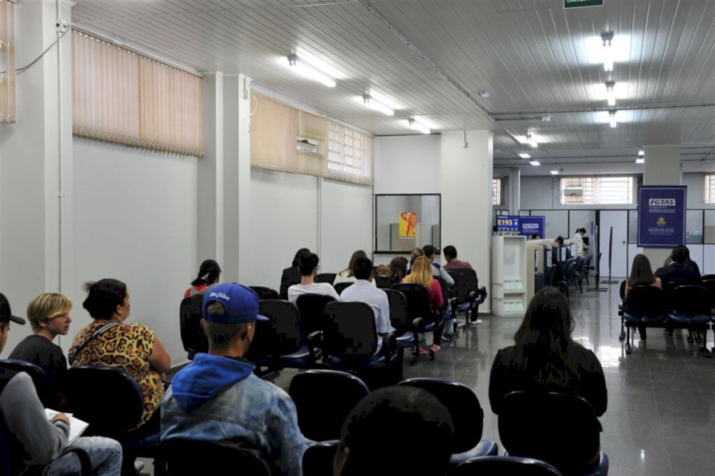 161 vagas de empregos para esta quarta-feira em Santa Maria