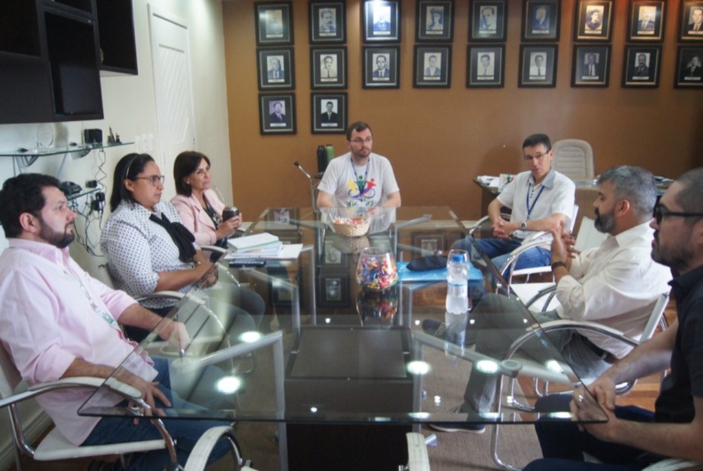 Foto: Márcio Brasil (Prefeitura de Santiago) - Reunião entre prefeitura, Instituto Federal Farroupilha e Ministério da Educação