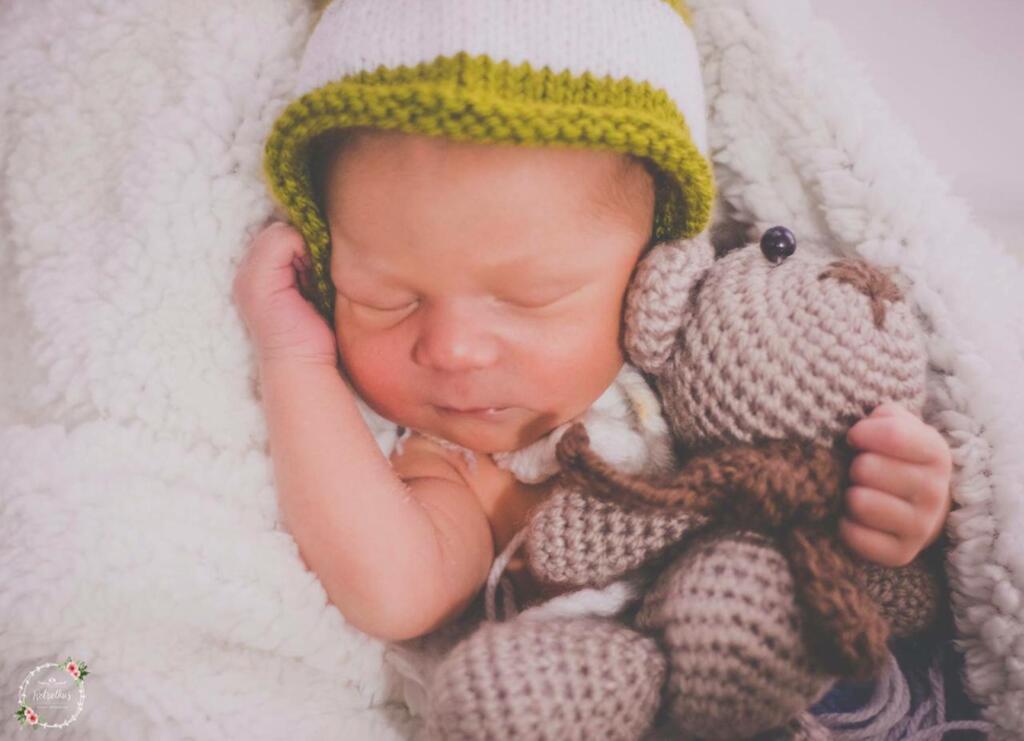 Nasceu o primeiro filho do casal Rosana e Edson Reis