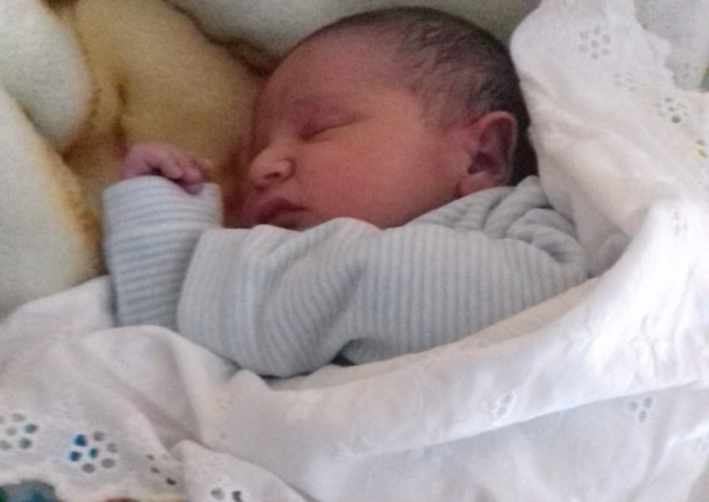 Nasceu o segundo filho do casal Elidiane e Itamar Manzoni