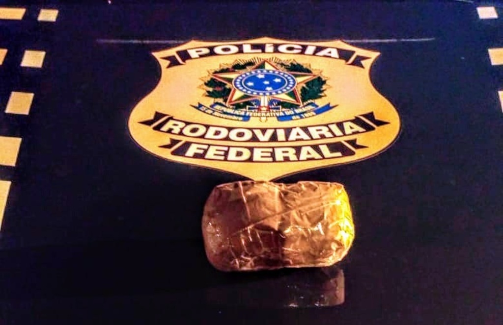 Dupla é presa com 200 gramas de cocaína em Rosário do Sul